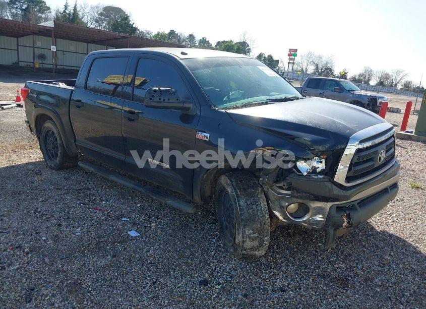 2013 Toyota Tundra GRADE 5.7L V8 (VIN 5TFDW5F17DX275780) main photo