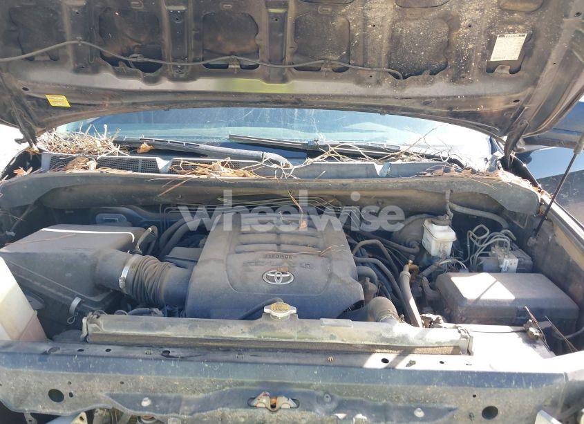 Photo 10 of 2013 Toyota Tundra GRADE 5.7L V8 (VIN 5TFDW5F17DX275780)