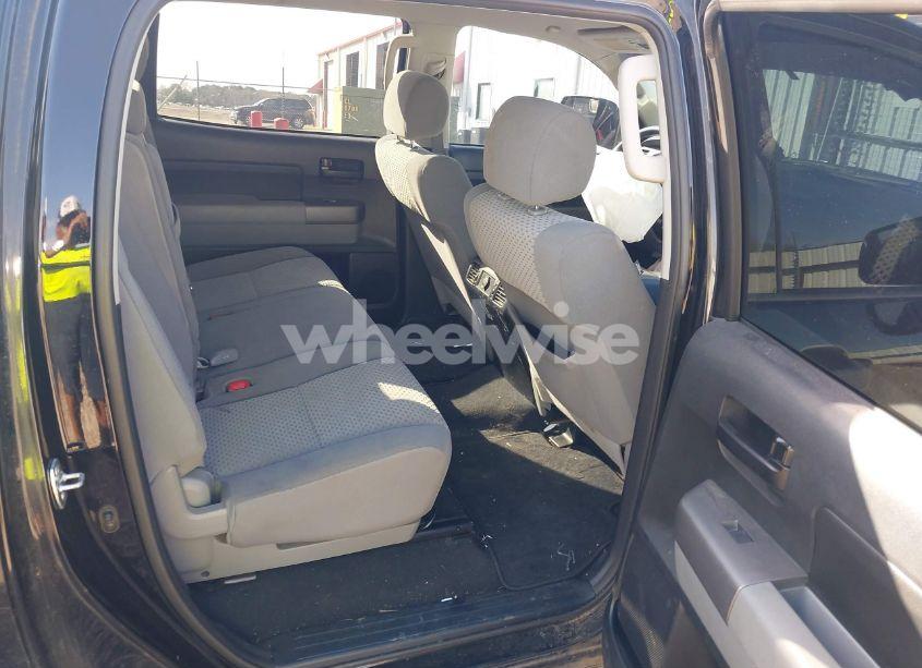 Photo 8 of 2013 Toyota Tundra GRADE 5.7L V8 (VIN 5TFDW5F17DX275780)