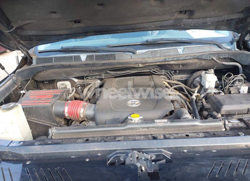 Photo 10 of 2014 Toyota Tundra SR5 5.7L V8 (VIN 5TFDW5F17EX402772)