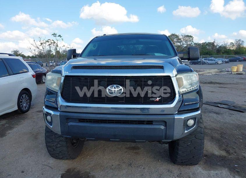 Photo 12 of 2014 Toyota Tundra SR5 5.7L V8 (VIN 5TFDW5F17EX402772)