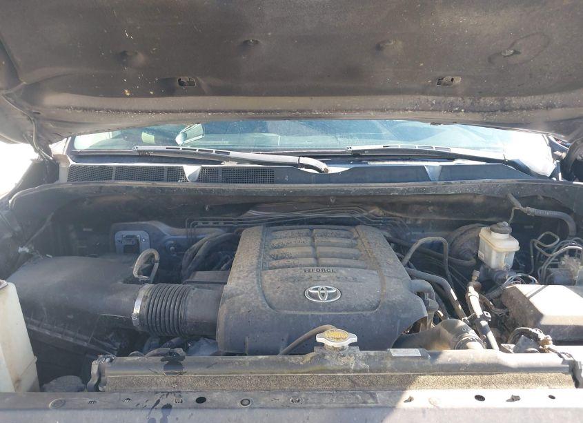 Photo 10 of 2016 Toyota Tundra TRD PRO 5.7L V8 (VIN 5TFDW5F17GX526432)