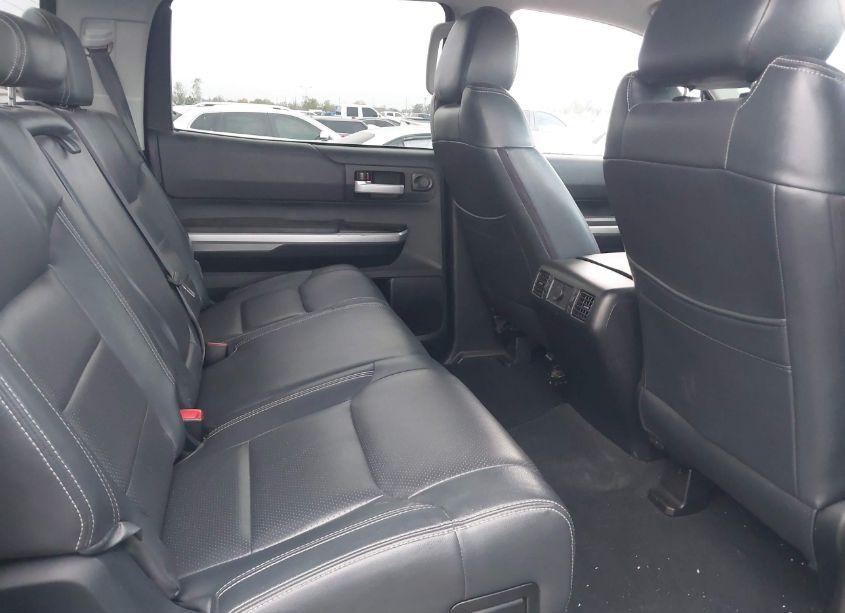 Photo 8 of 2016 Toyota Tundra SR5 5.7L V8 (VIN 5TFDW5F17GX576974)