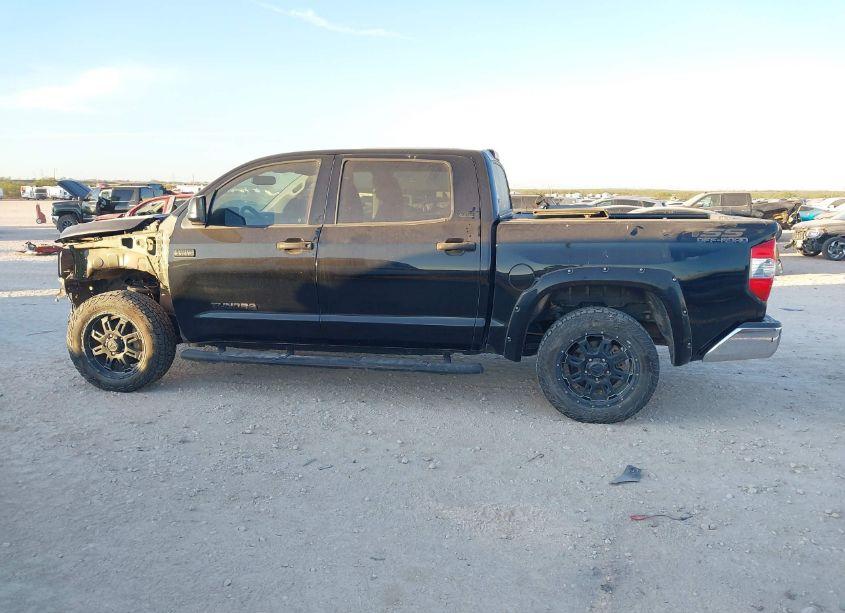 Photo 15 of 2017 Toyota Tundra SR5 5.7L V8 (VIN 5TFDW5F17HX604743)