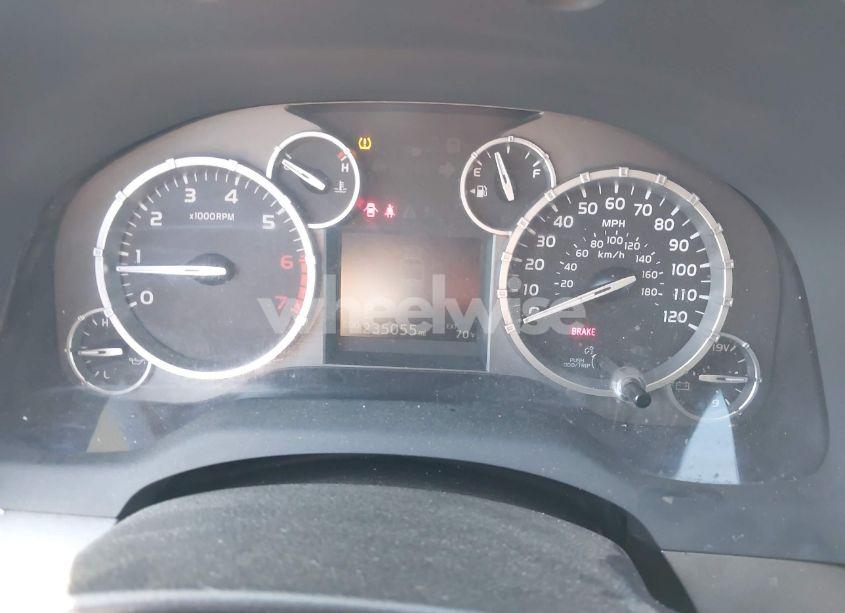 Photo 7 of 2017 Toyota Tundra SR5 5.7L V8 (VIN 5TFDW5F17HX647916)