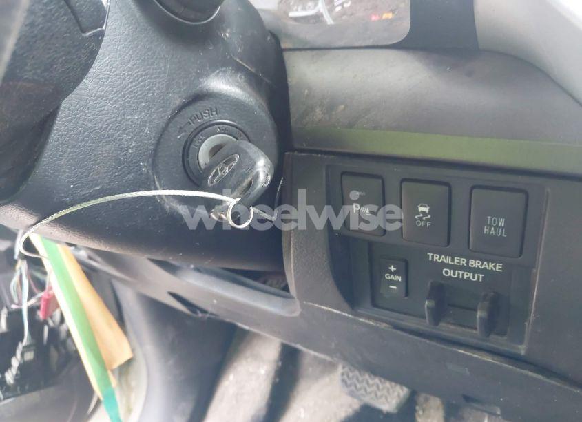 Photo 11 of 2018 Toyota Tundra SR5 5.7L V8 (VIN 5TFDW5F17JX705271)