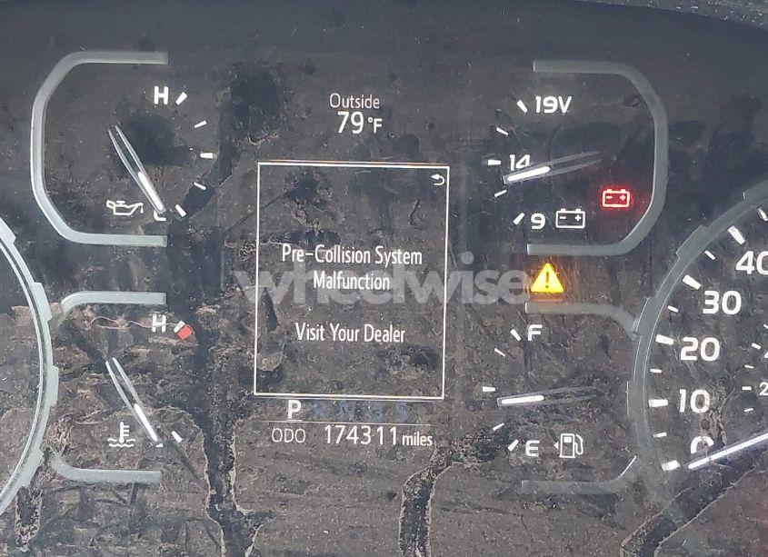 Photo 7 of 2018 Toyota Tundra SR5 5.7L V8 (VIN 5TFDW5F17JX705271)