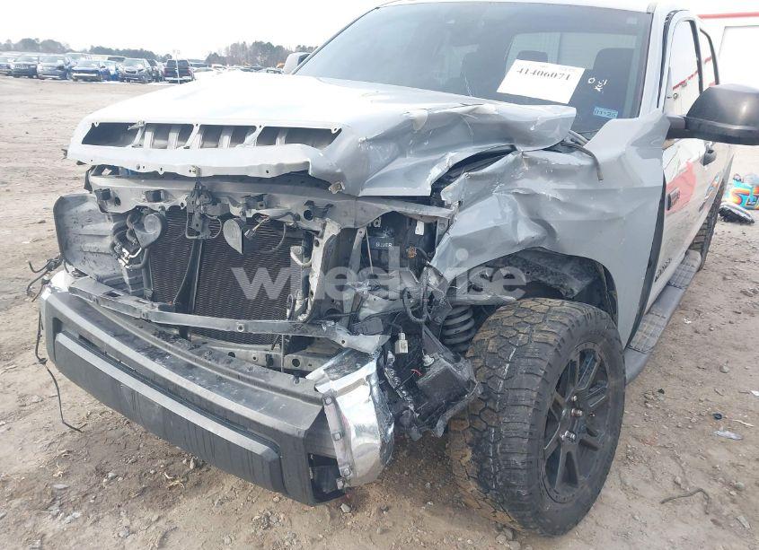 Photo 6 of 2018 Toyota Tundra SR5 5.7L V8 (VIN 5TFDW5F17JX772260)