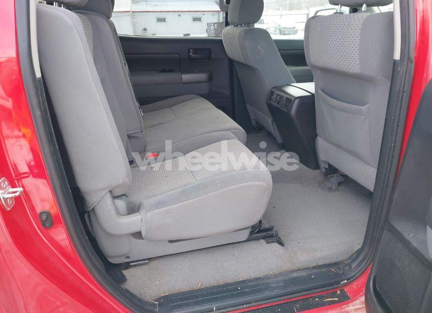 Photo 8 of 2010 Toyota Tundra GRADE 5.7L V8 (VIN 5TFDW5F18AX124457)