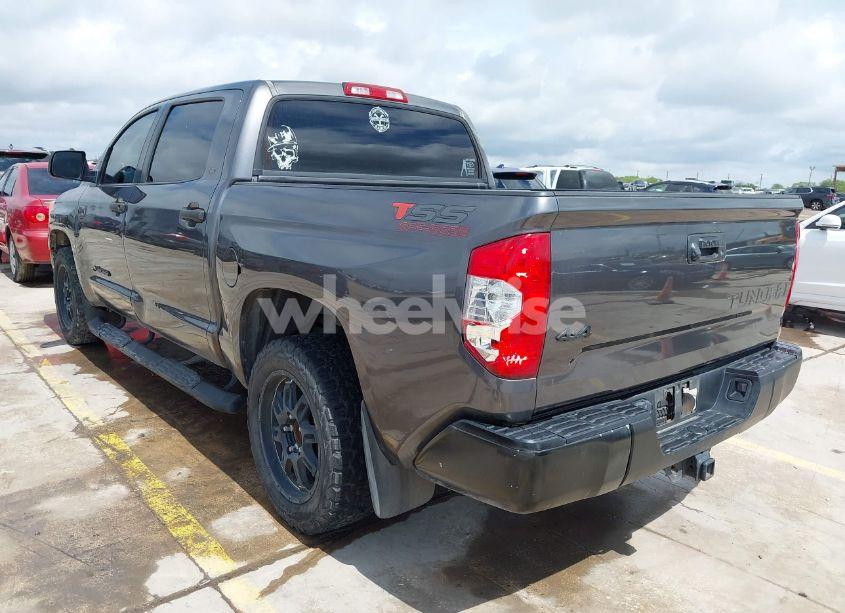 Photo 3 of 2015 Toyota Tundra SR5 5.7L V8 (VIN 5TFDW5F18FX482729)
