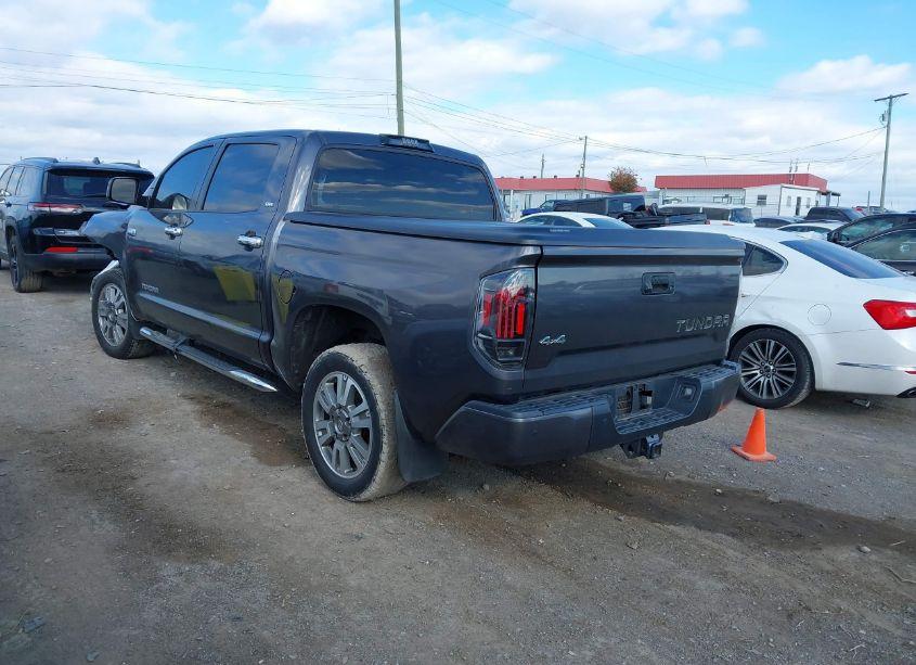 Photo 3 of 2016 Toyota Tundra SR5 5.7L V8 (VIN 5TFDW5F18GX541294)