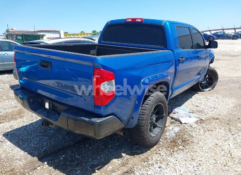 Photo 4 of 2017 Toyota Tundra SR5 5.7L V8 (VIN 5TFDW5F18HX669133)
