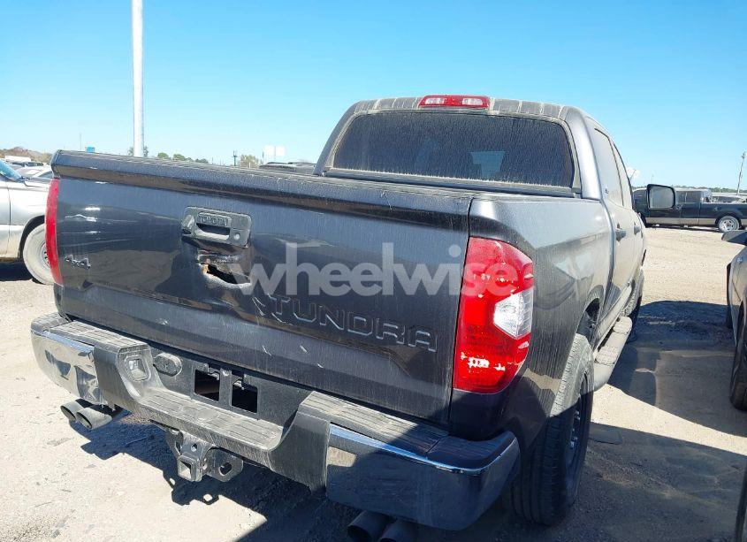 Photo 4 of 2018 Toyota Tundra SR5 5.7L V8 (VIN 5TFDW5F18JX747514)