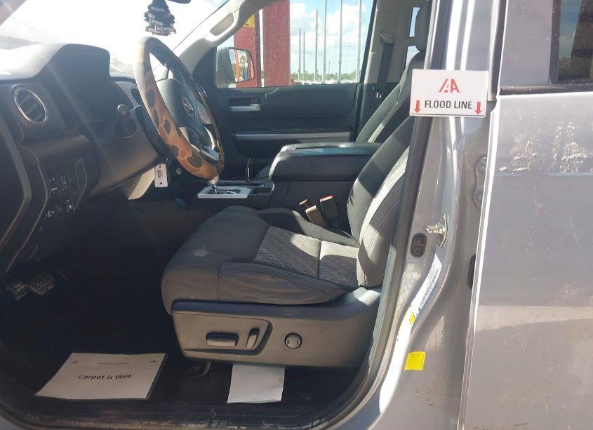 Photo 13 of 2019 Toyota Tundra SR5 5.7L V8 (VIN 5TFDW5F18KX787366)