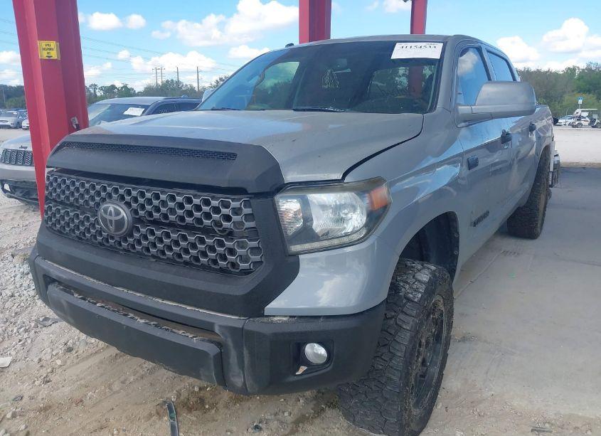 Photo 2 of 2019 Toyota Tundra SR5 5.7L V8 (VIN 5TFDW5F18KX787366)