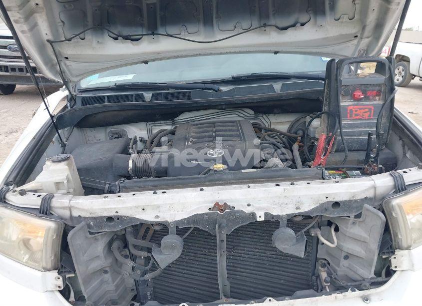 Photo 10 of 2012 Toyota Tundra GRADE 5.7L V8 (VIN 5TFDW5F19CX250264)