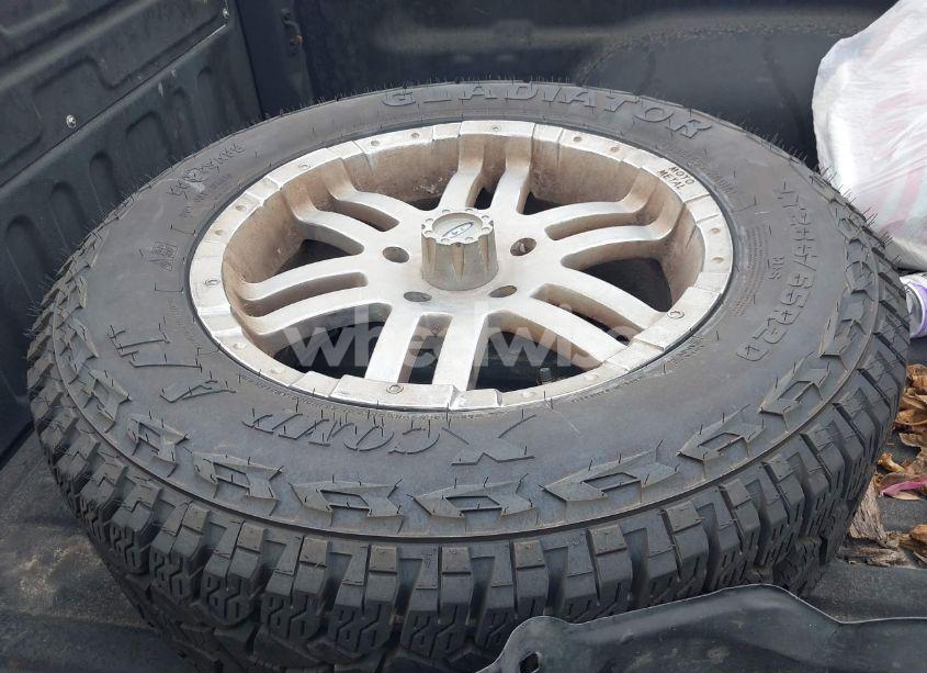 Photo 12 of 2012 Toyota Tundra GRADE 5.7L V8 (VIN 5TFDW5F19CX250264)