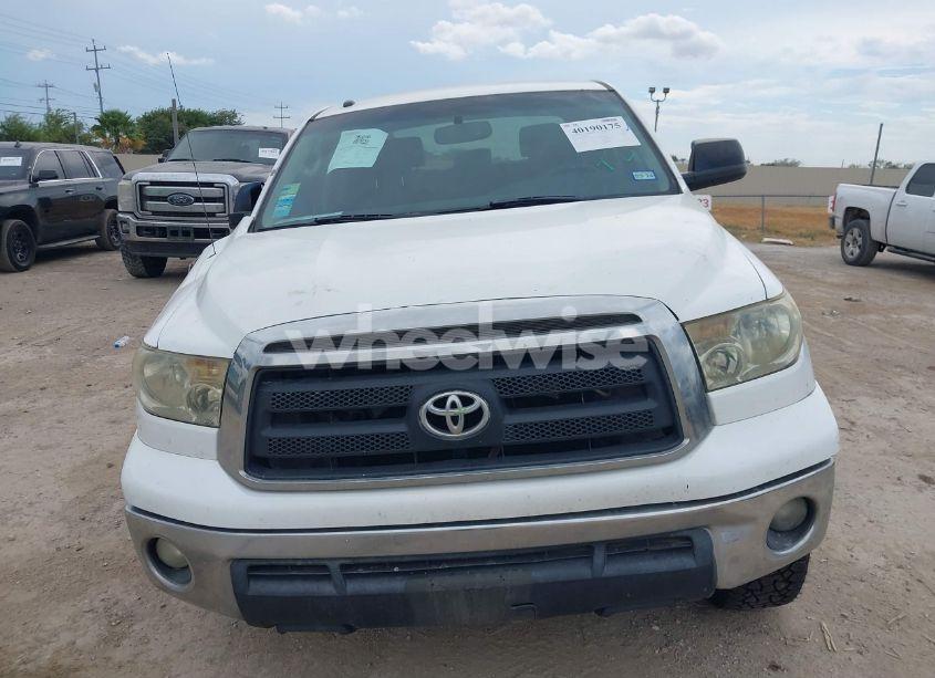 Photo 13 of 2012 Toyota Tundra GRADE 5.7L V8 (VIN 5TFDW5F19CX250264)