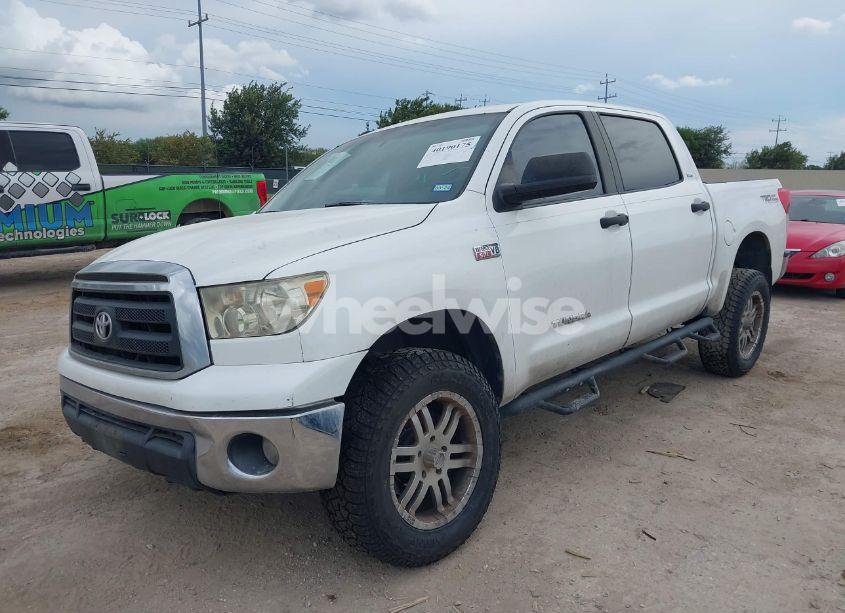 Photo 2 of 2012 Toyota Tundra GRADE 5.7L V8 (VIN 5TFDW5F19CX250264)