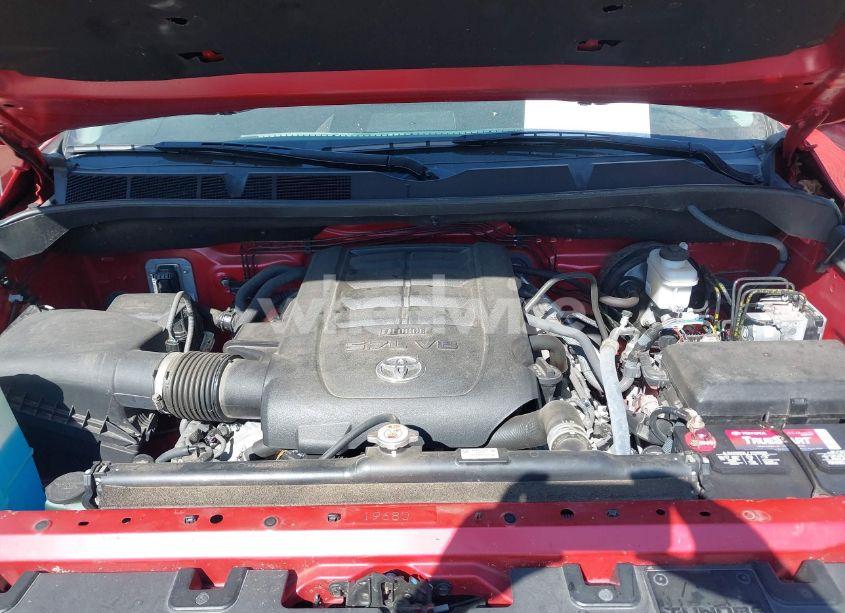 Photo 10 of 2018 Toyota Tundra SR5 5.7L V8 (VIN 5TFDW5F19JX749093)