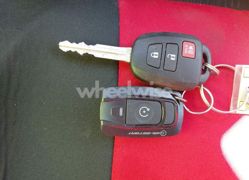 Photo 11 of 2018 Toyota Tundra SR5 5.7L V8 (VIN 5TFDW5F19JX749093)