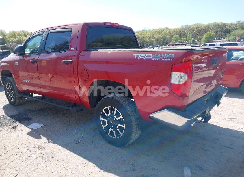 Photo 3 of 2018 Toyota Tundra SR5 5.7L V8 (VIN 5TFDW5F19JX749093)