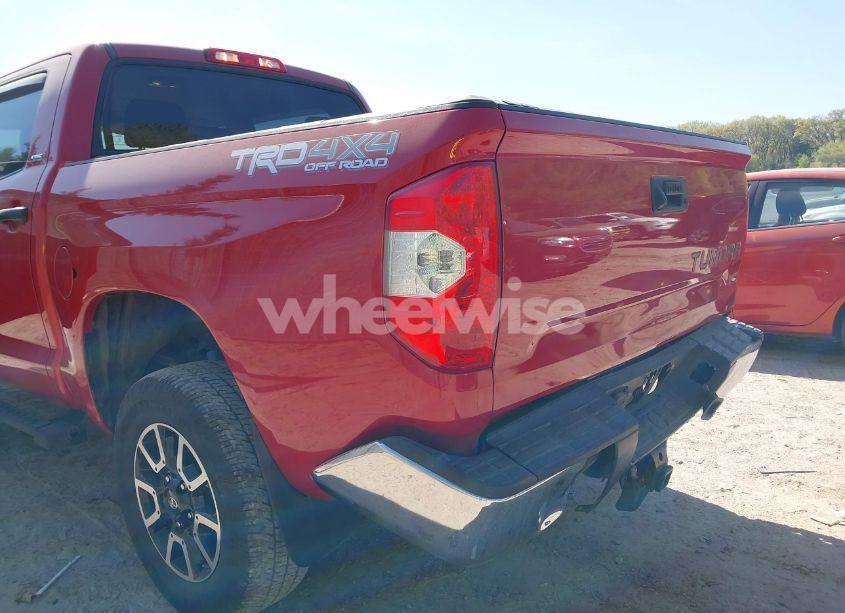 Photo 6 of 2018 Toyota Tundra SR5 5.7L V8 (VIN 5TFDW5F19JX749093)