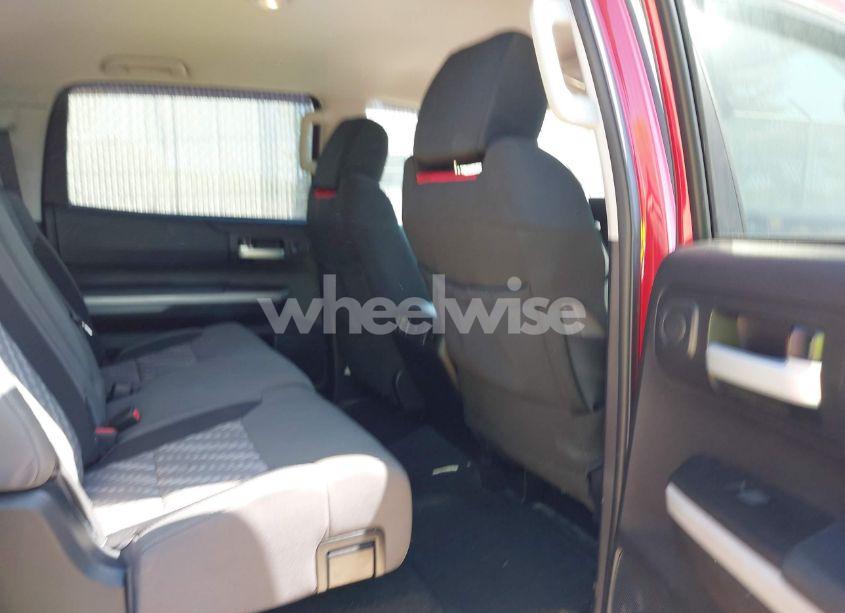 Photo 8 of 2018 Toyota Tundra SR5 5.7L V8 (VIN 5TFDW5F19JX749093)