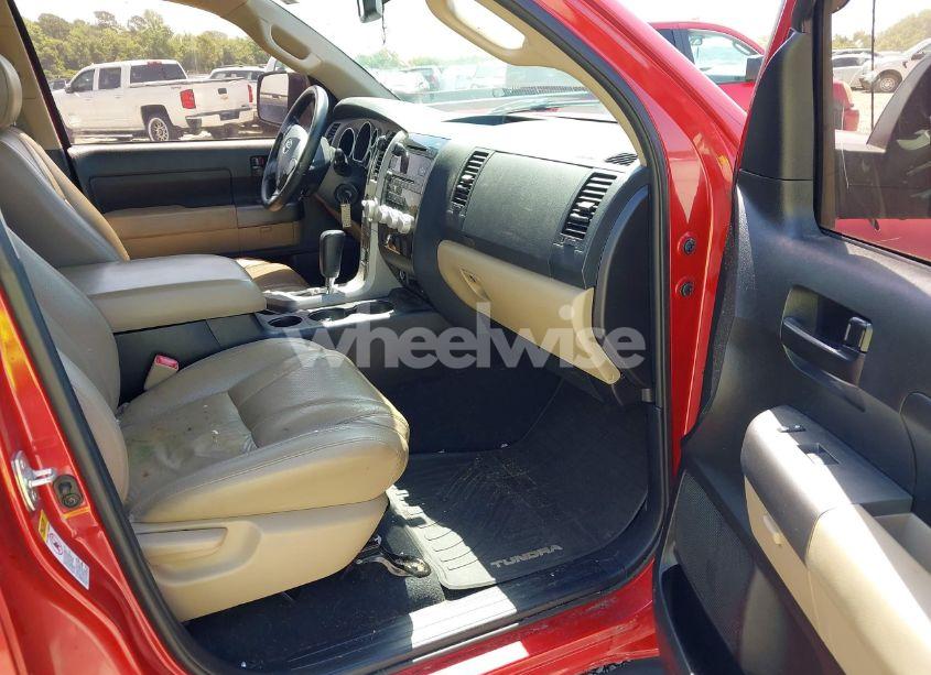 Photo 5 of 2013 Toyota Tundra GRADE 5.7L V8 (VIN 5TFDW5F1XDX288524)