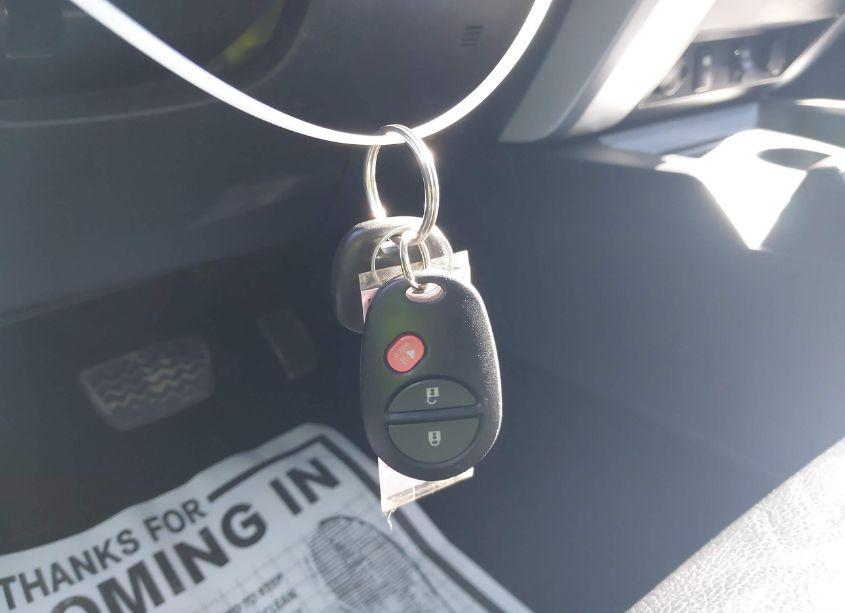 Photo 11 of 2017 Toyota Tundra TRD PRO 5.7L V8 (VIN 5TFDW5F1XHX594287)