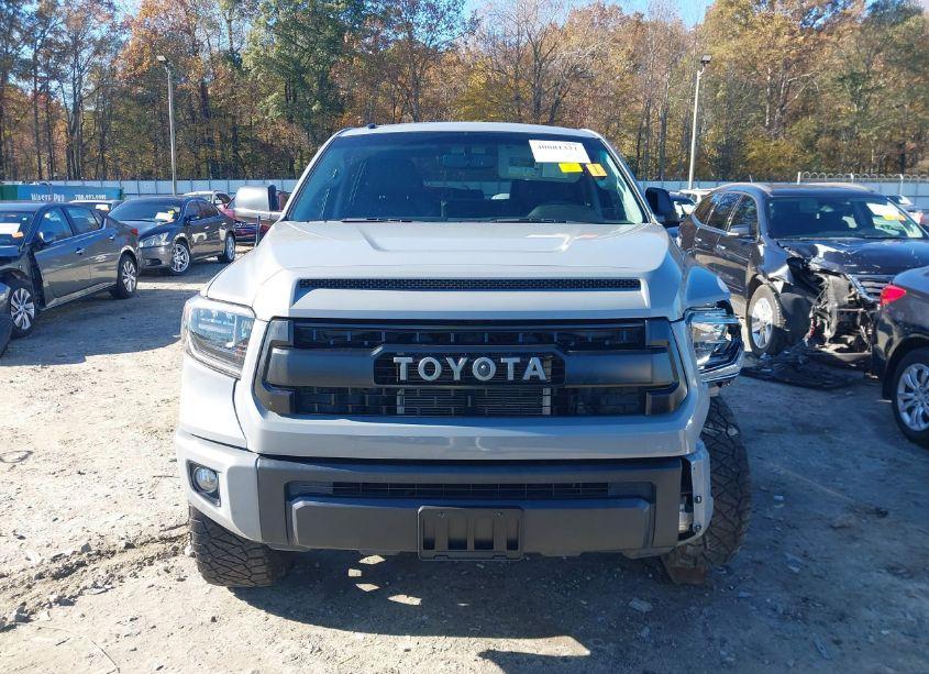 Photo 12 of 2017 Toyota Tundra TRD PRO 5.7L V8 (VIN 5TFDW5F1XHX594287)