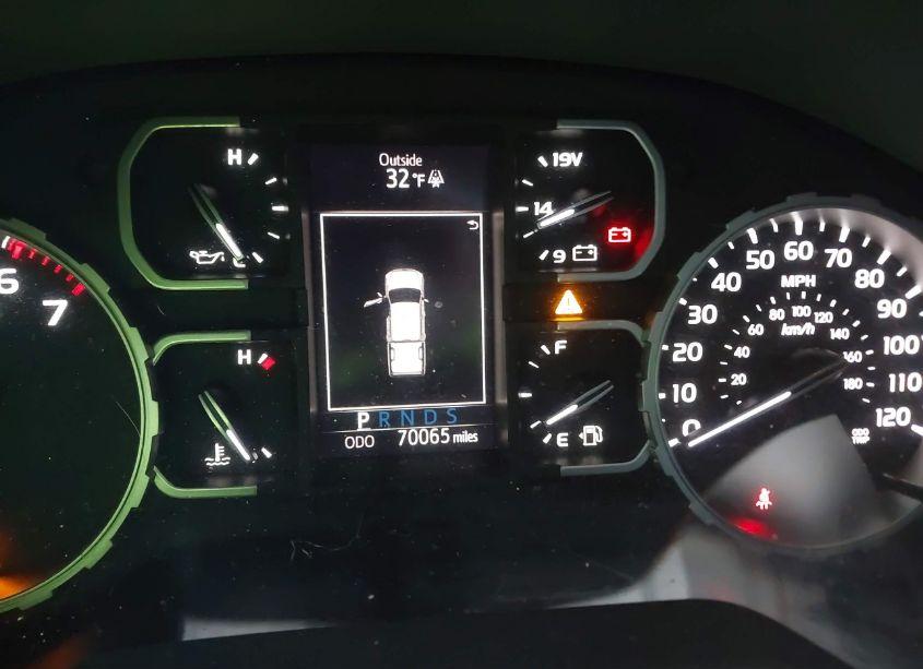 Photo 7 of 2018 Toyota Tundra SR5 5.7L V8 (VIN 5TFDW5F1XJX732688)