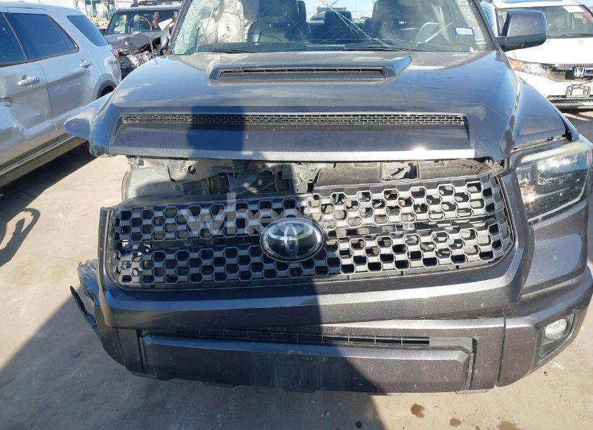 Photo 6 of 2019 Toyota Tundra SR5 5.7L V8 (VIN 5TFDW5F1XKX824143)