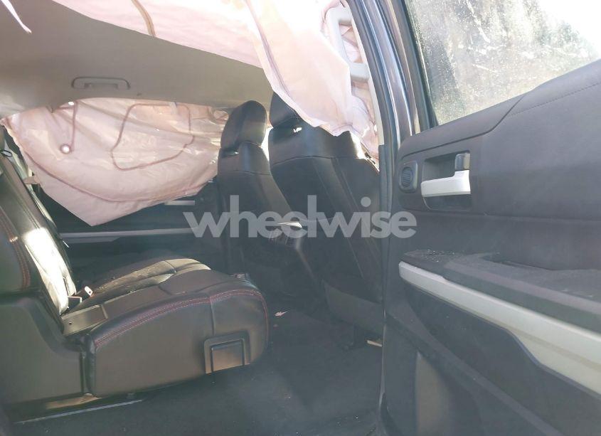 Photo 8 of 2019 Toyota Tundra SR5 5.7L V8 (VIN 5TFDW5F1XKX824143)