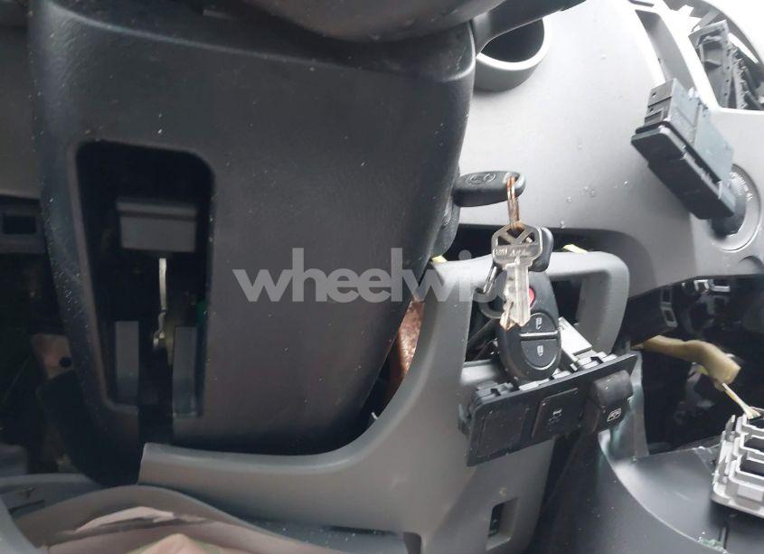 Photo 11 of 2012 Toyota Tundra GRADE 5.7L V8 (VIN 5TFDY5F11CX252634)