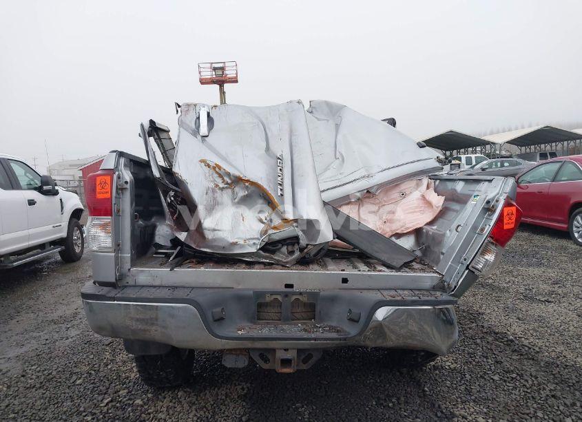 Photo 16 of 2012 Toyota Tundra GRADE 5.7L V8 (VIN 5TFDY5F11CX252634)