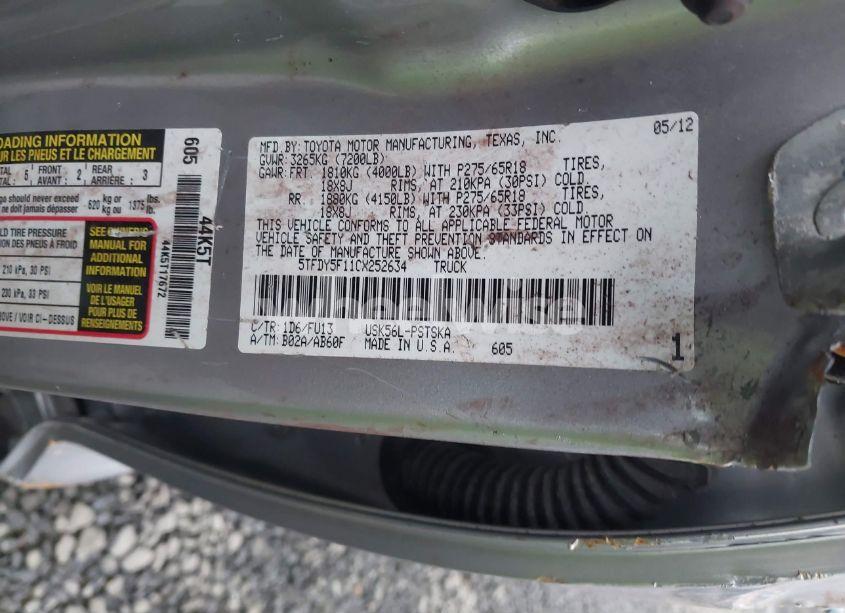 Photo 9 of 2012 Toyota Tundra GRADE 5.7L V8 (VIN 5TFDY5F11CX252634)