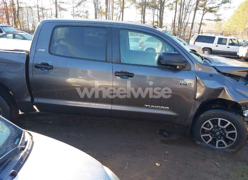 Photo 13 of 2015 Toyota Tundra SR5 5.7L V8 (VIN 5TFDY5F11FX450165)