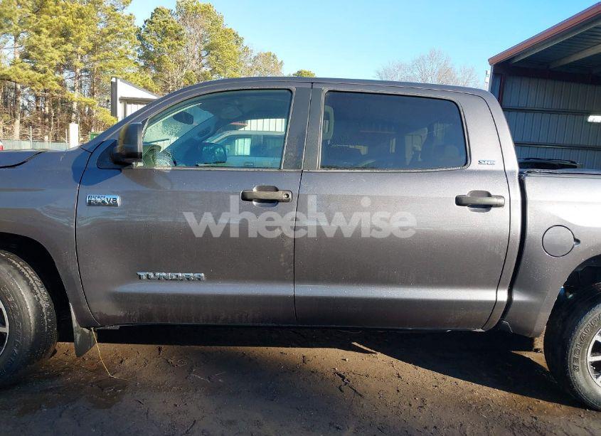 Photo 14 of 2015 Toyota Tundra SR5 5.7L V8 (VIN 5TFDY5F11FX450165)