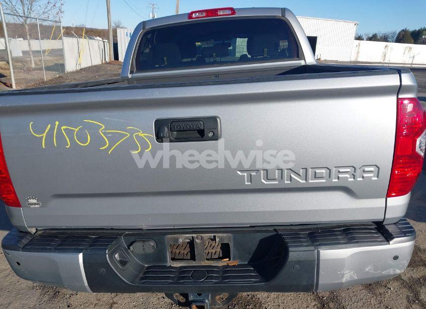 Photo 15 of 2017 Toyota Tundra SR5 5.7L V8 (VIN 5TFDY5F11HX642737)