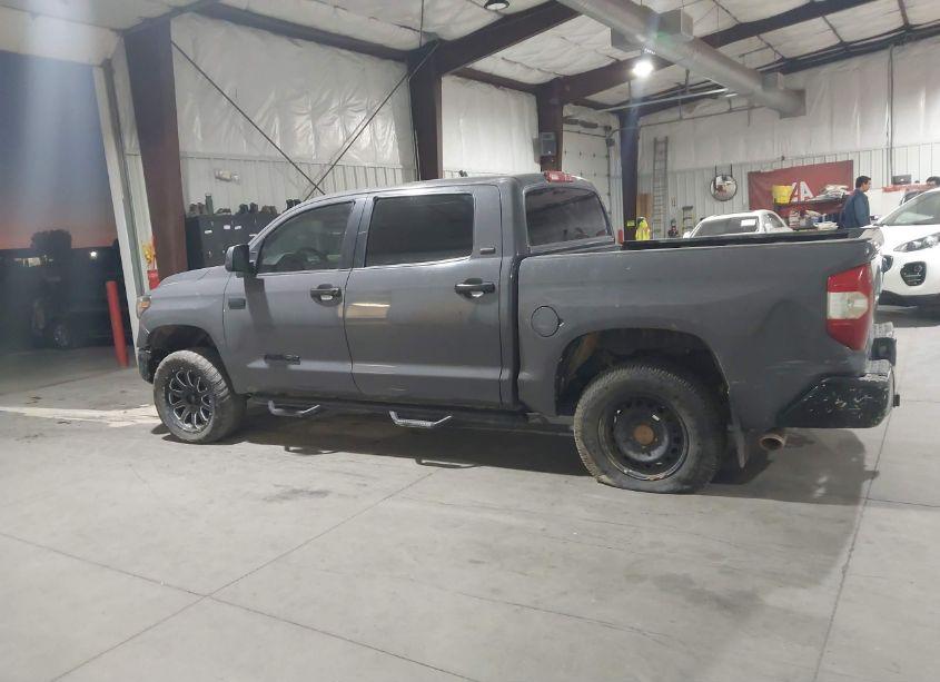 Photo 13 of 2019 Toyota Tundra SR5 5.7L V8 (VIN 5TFDY5F11KX827264)