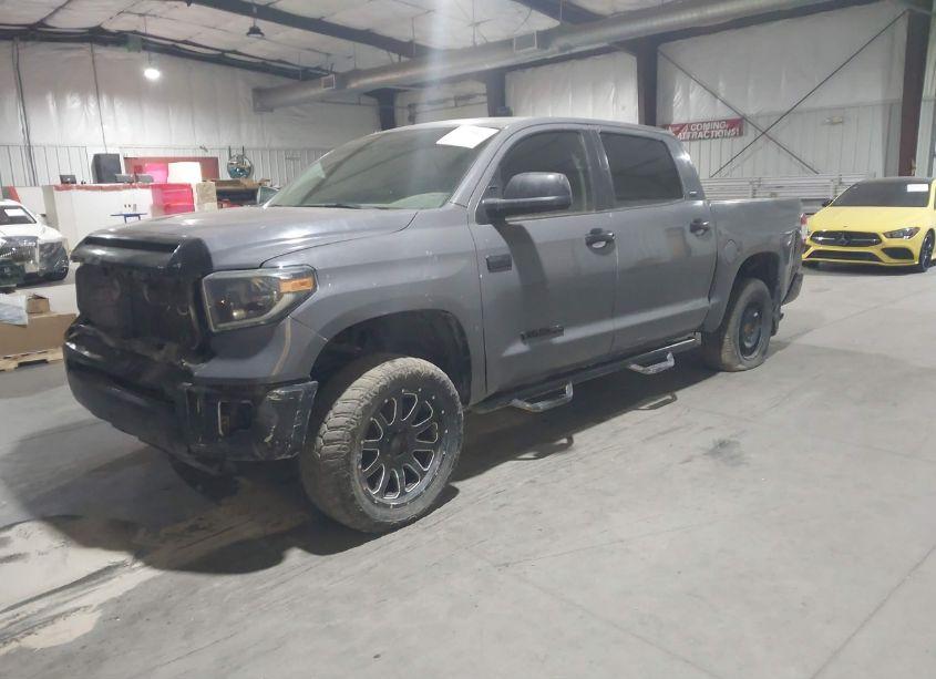 Photo 2 of 2019 Toyota Tundra SR5 5.7L V8 (VIN 5TFDY5F11KX827264)