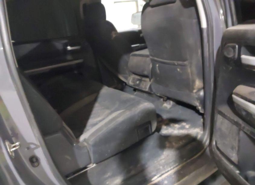 Photo 8 of 2019 Toyota Tundra SR5 5.7L V8 (VIN 5TFDY5F11KX827264)