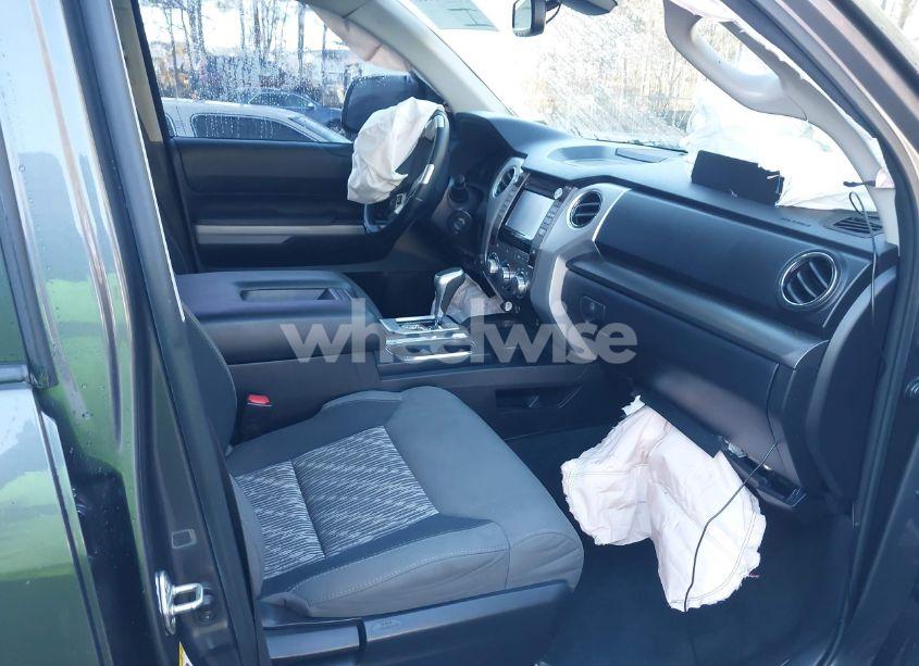 Photo 5 of 2019 Toyota Tundra SR5 5.7L V8 (VIN 5TFDY5F11KX867182)