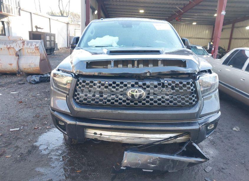 Photo 6 of 2019 Toyota Tundra SR5 5.7L V8 (VIN 5TFDY5F11KX867182)