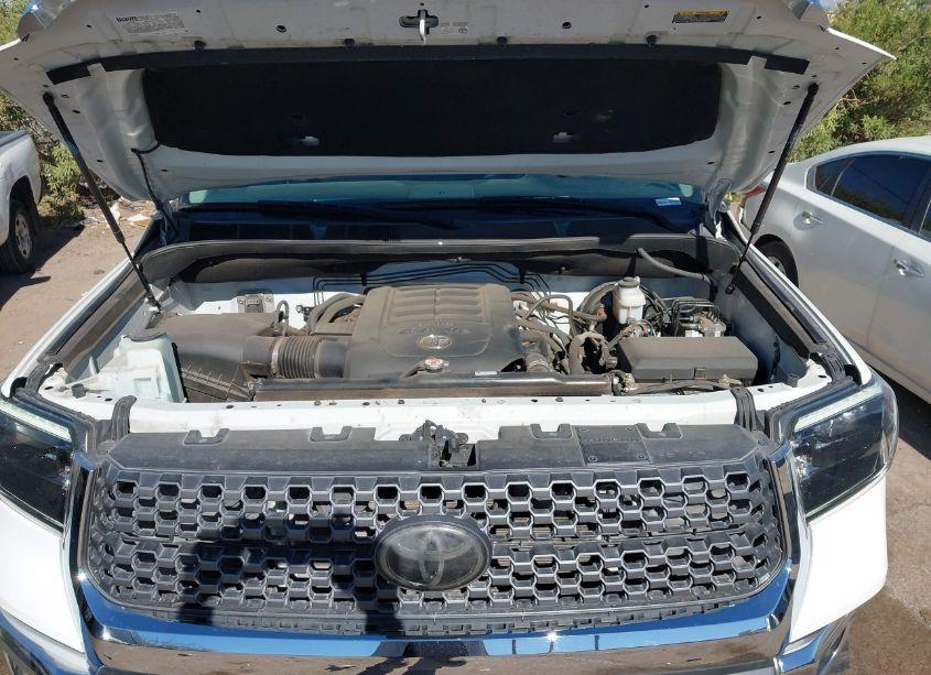 Photo 10 of 2020 Toyota Tundra SR5 (VIN 5TFDY5F11LX884050)