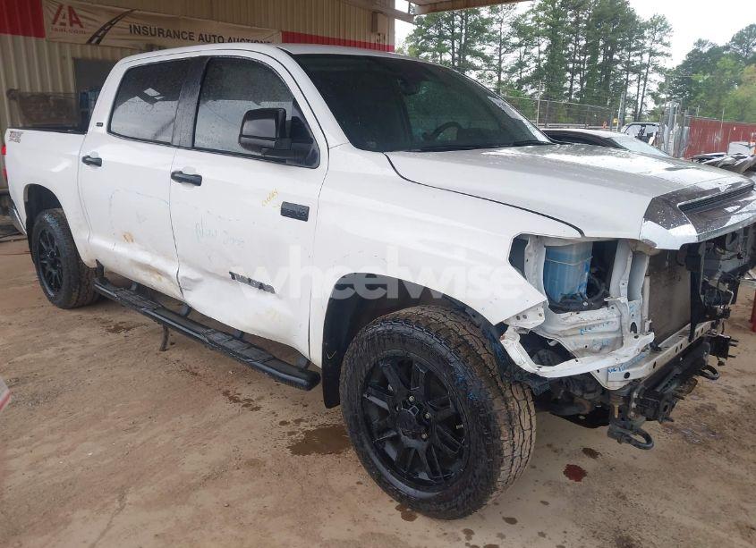 2021 Toyota Tundra SR5 (VIN 5TFDY5F11MX972548) main photo