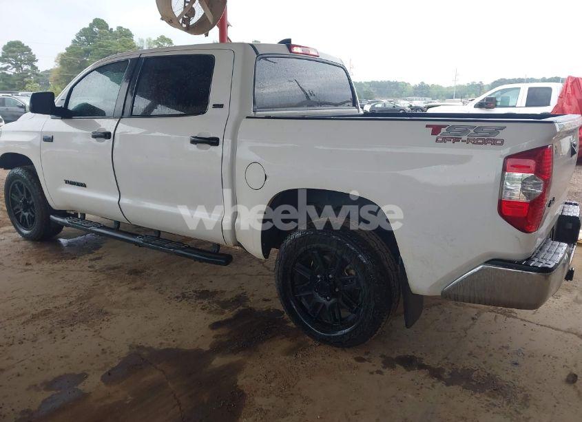 Photo 3 of 2021 Toyota Tundra SR5 (VIN 5TFDY5F11MX972548)