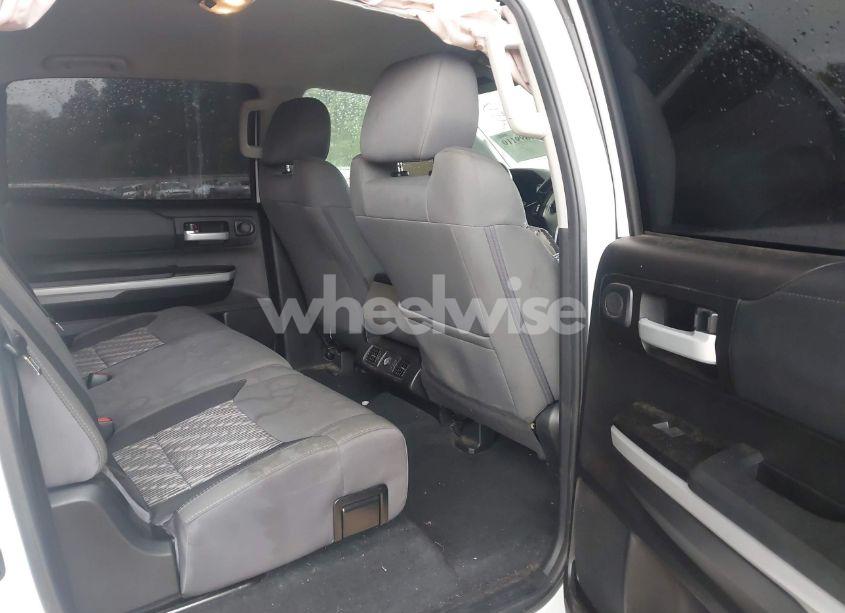 Photo 8 of 2021 Toyota Tundra SR5 (VIN 5TFDY5F11MX972548)