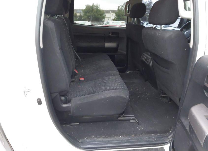 Photo 8 of 2012 Toyota Tundra CREWMAX SR5 (VIN 5TFDY5F12CX219495)